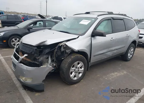 2010 Chevrolet Traverse Ls z USA, uszkodzony, nr VIN 1GNLREED9AJ219490